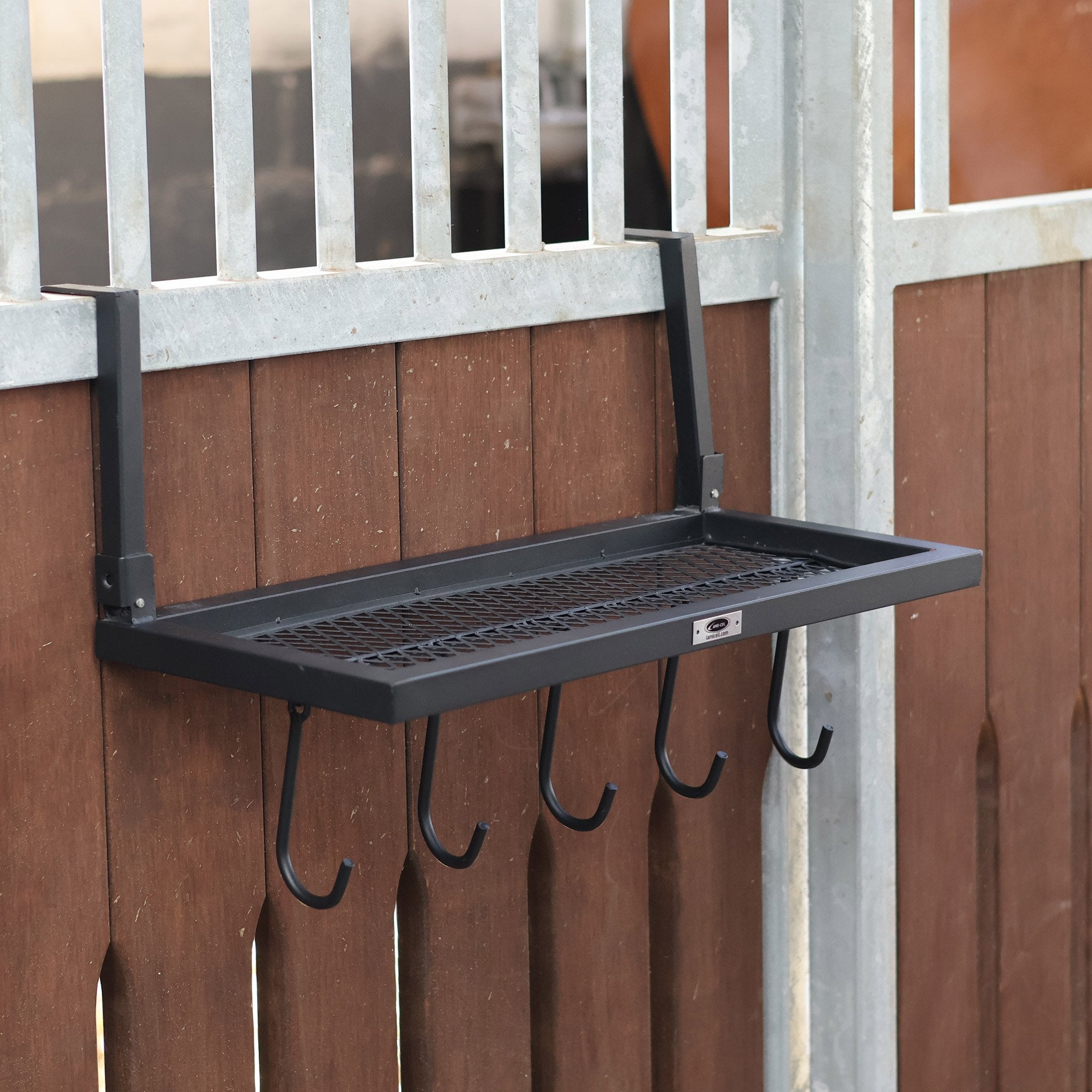 Lami-Cell Folding Shelf & Hanger