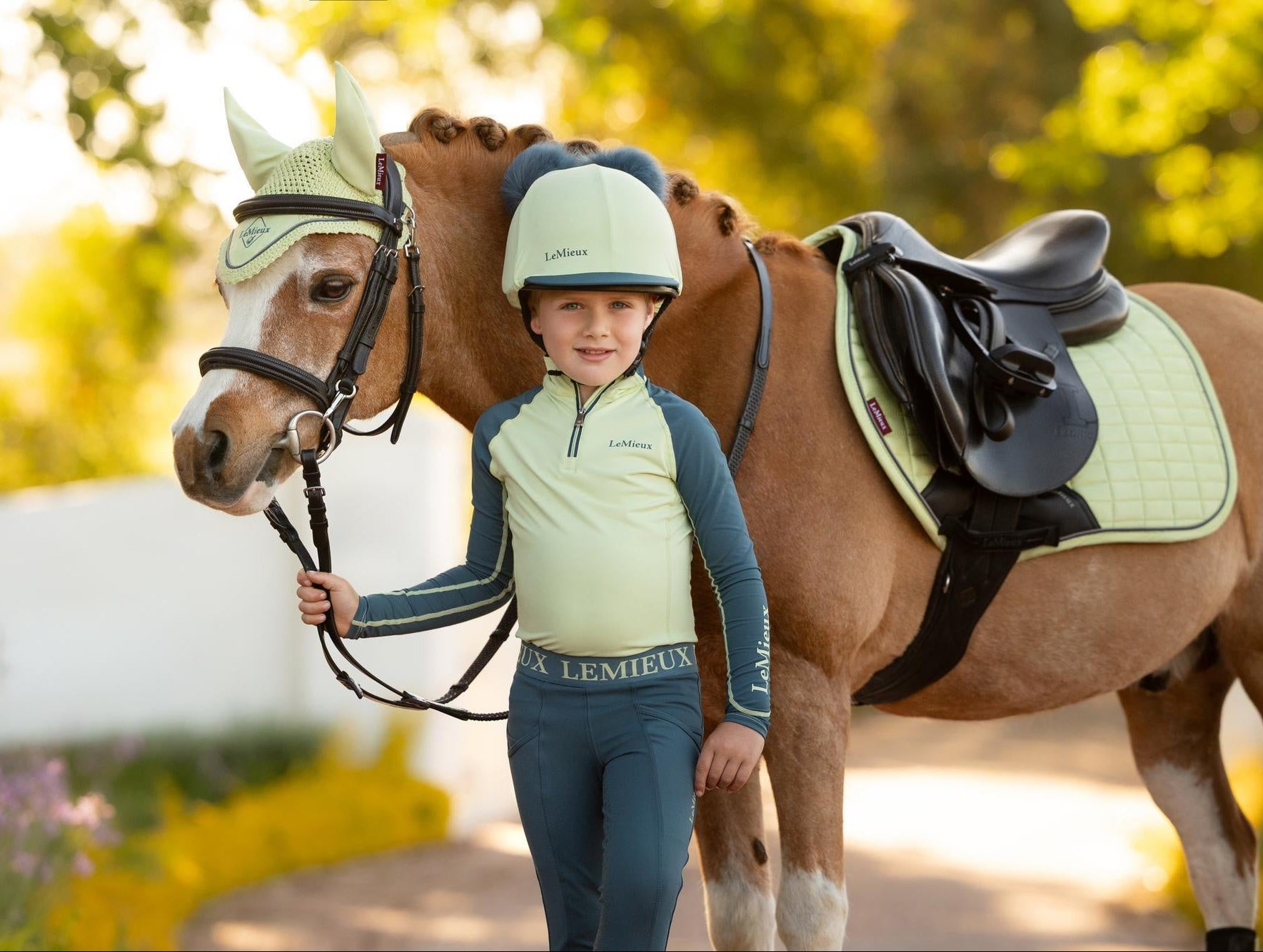 LeMieux Mini Suede Close Contact Square Saddle Pad - SS26