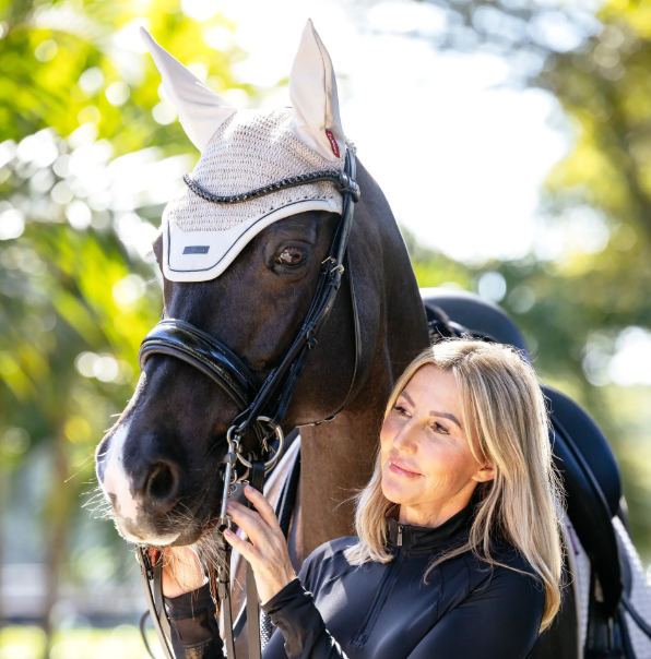 LeMieux Essence Acoustic Fly Hood