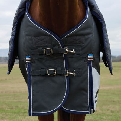 Weatherbeeta Comfitec Ultra Turnout Detacha Neck Rug - Medium Lite 100G