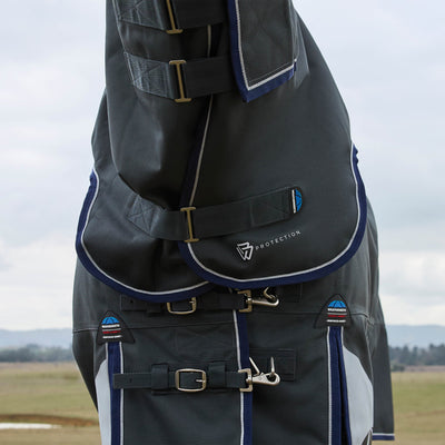 Weatherbeeta Comfitec Ultra Turnout Detacha Neck Rug - Medium Lite 100G