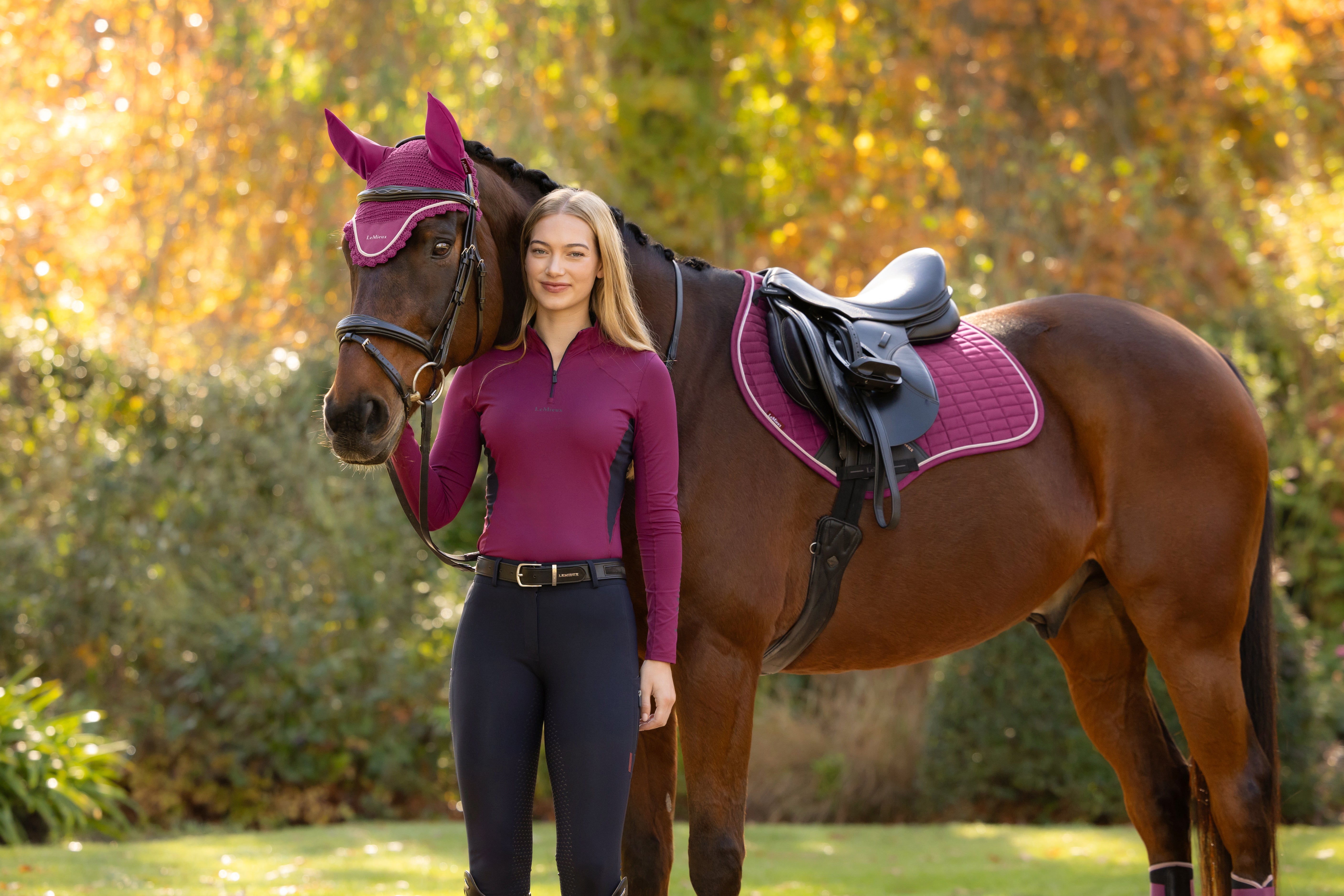 LeMieux Suede Close Contact Square Saddle Pad - AW26