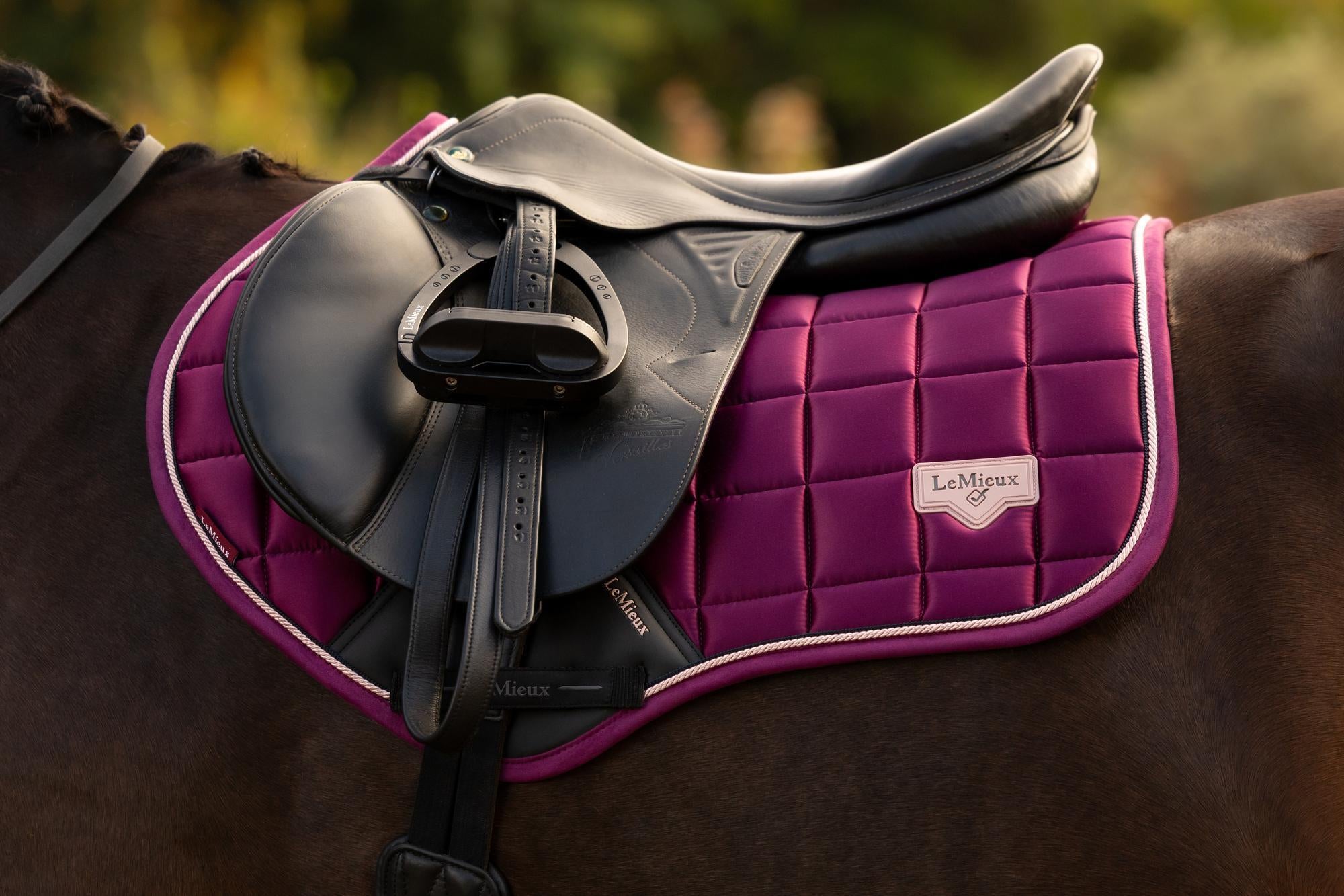 LeMieux Loire Classic Close Contact Square Saddle Pad - AW26
