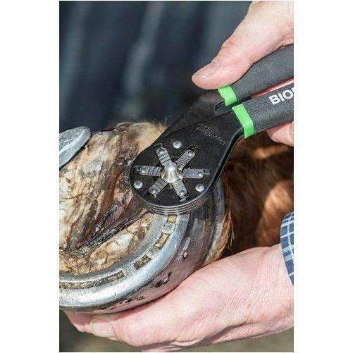 LeMieux Bionic Stud Wrench 8"